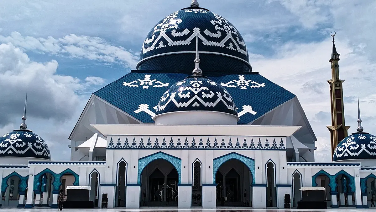 Pensiun di Batam untuk WNA: visa lansia, layanan kesehatan, dan kehidupan sehari-hari