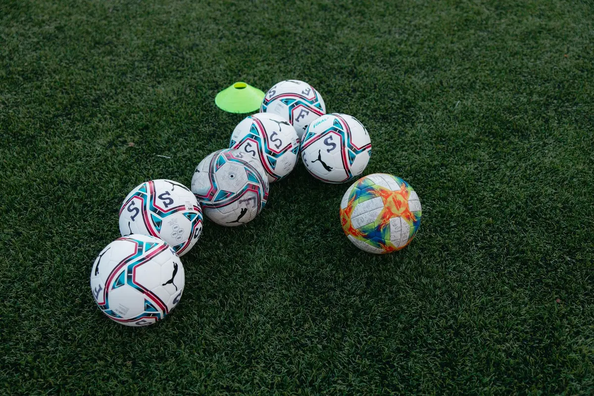 Sepak Bola di Batam: Klub, Stadion, dan Prestasi Liga Nasional