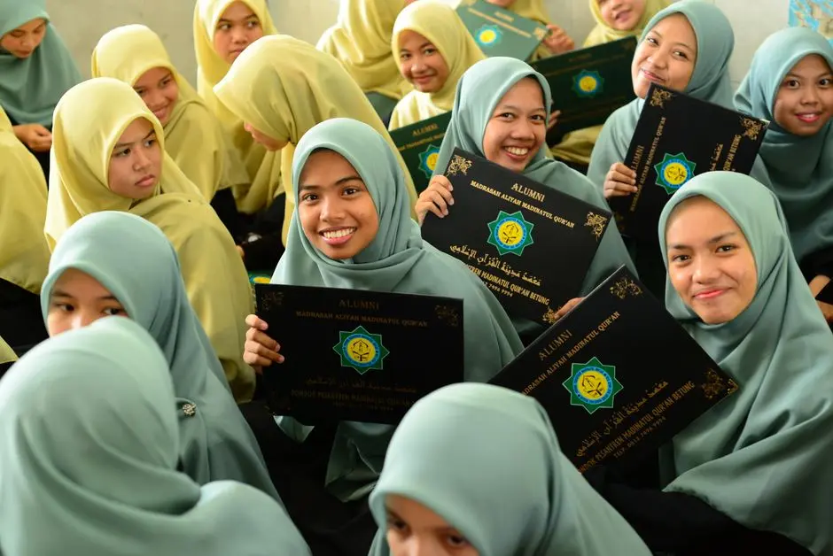 Kapan pendaftaran beasiswa pelajar Batam biasanya dibuka