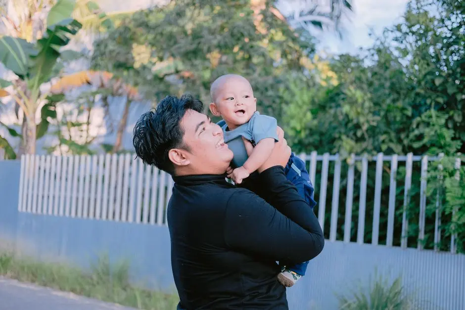 Tips Parenting Bagi Orangtua Pekerja di Kawasan Industri Batam