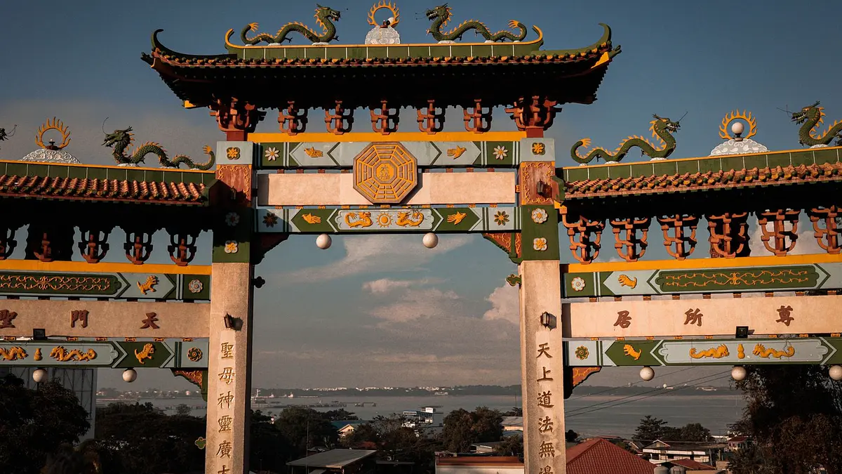 Di mana pura di Batam