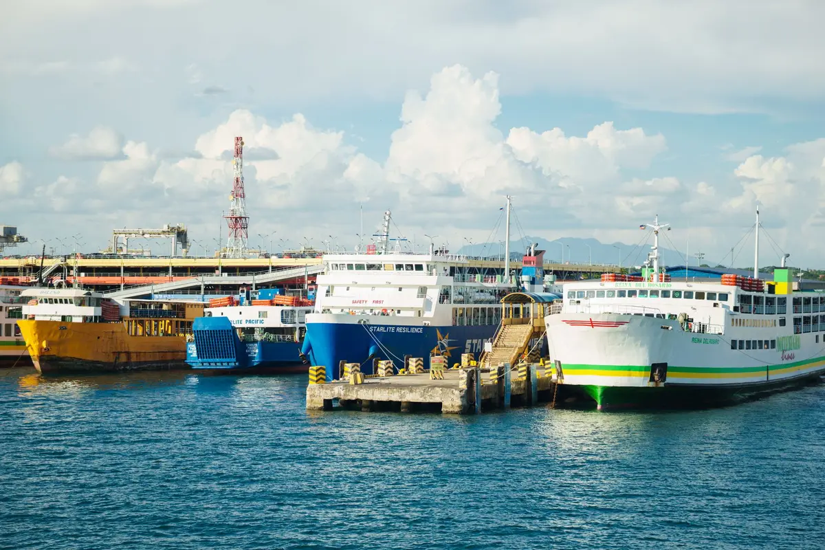 Pelabuhan Feri Internasional Batam Centre