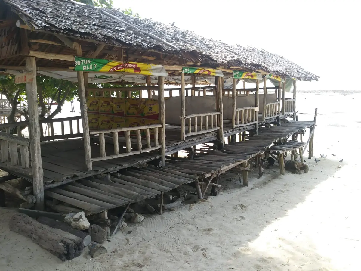 Kawasan pantai Nongsa, Batam