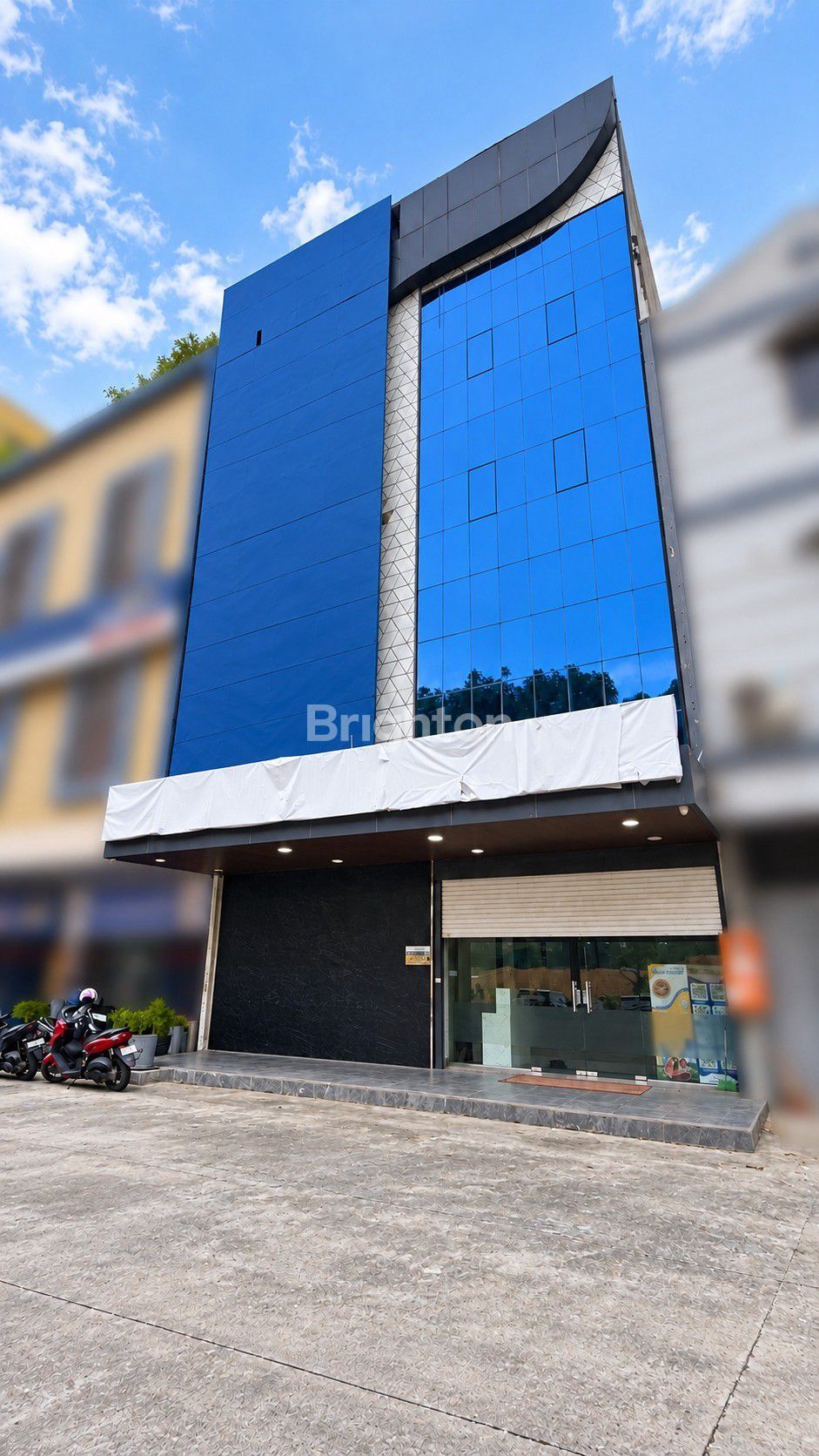 Jual Ruko Kantor 4 Lantai Sei Panas Batam — LB 490 m², Full Furnished, HGB