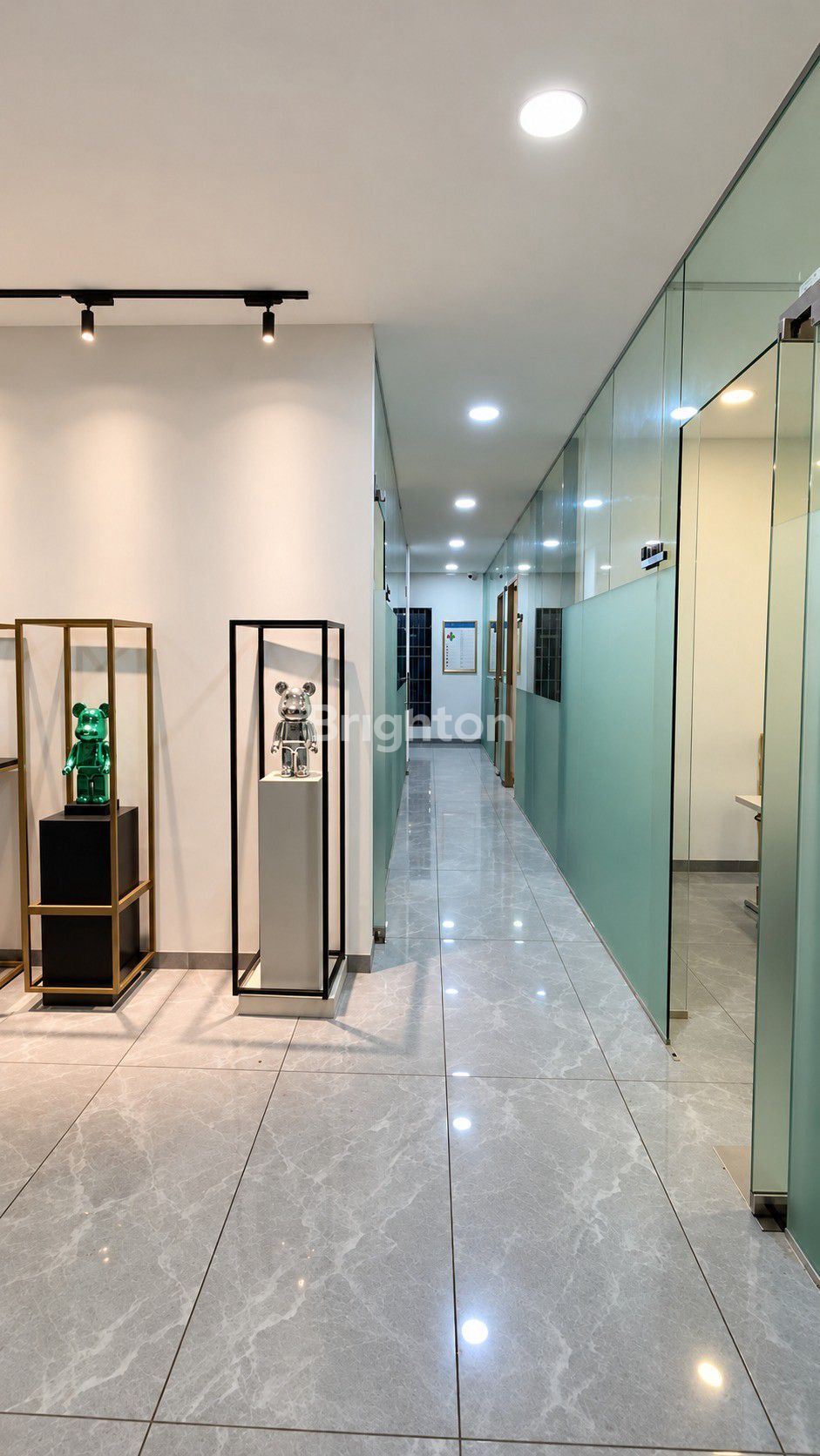 Interior ruko kantor Sei Panas Batam siap pakai