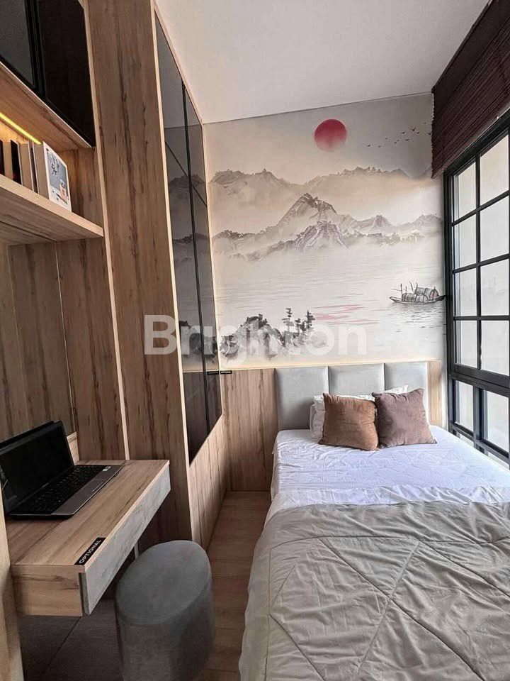 Kamar tidur dengan lukisan dinding Jepang di Osaka Hills Batam