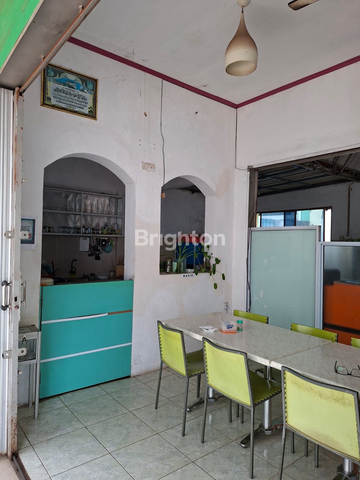 Ruang dalam kios full renovasi Tiban Raya Batam