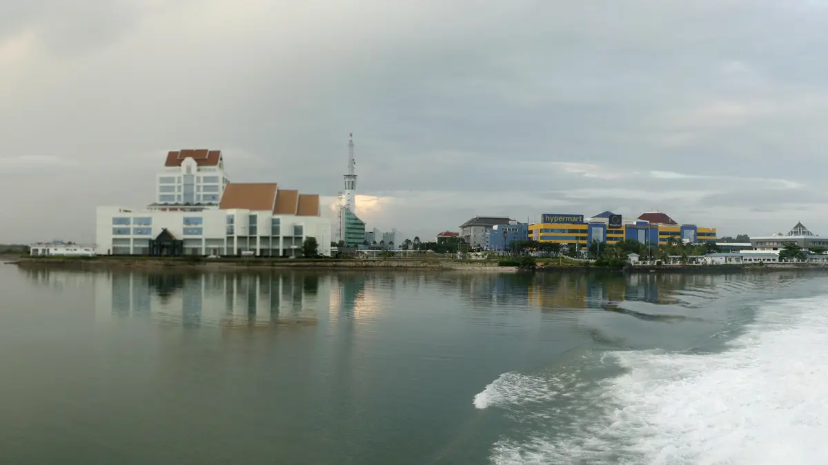 Pelabuhan di Batam: Daftar Lengkap Pelabuhan Penumpang, Barang & Terminal Khusus