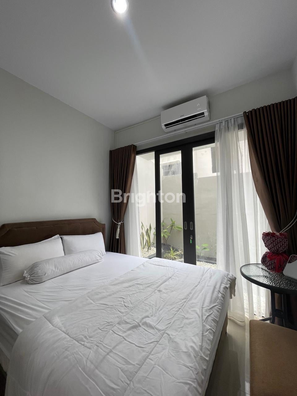 Kamar tidur rumah full furnished Central Hill Batam Centre