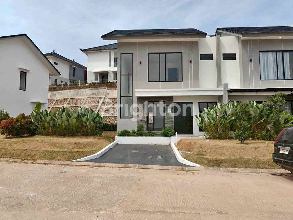 Jual Rumah Villa Panbil Kintamani Batam — 2 Lantai, Tanah 222 m², 4 Kamar Tidur