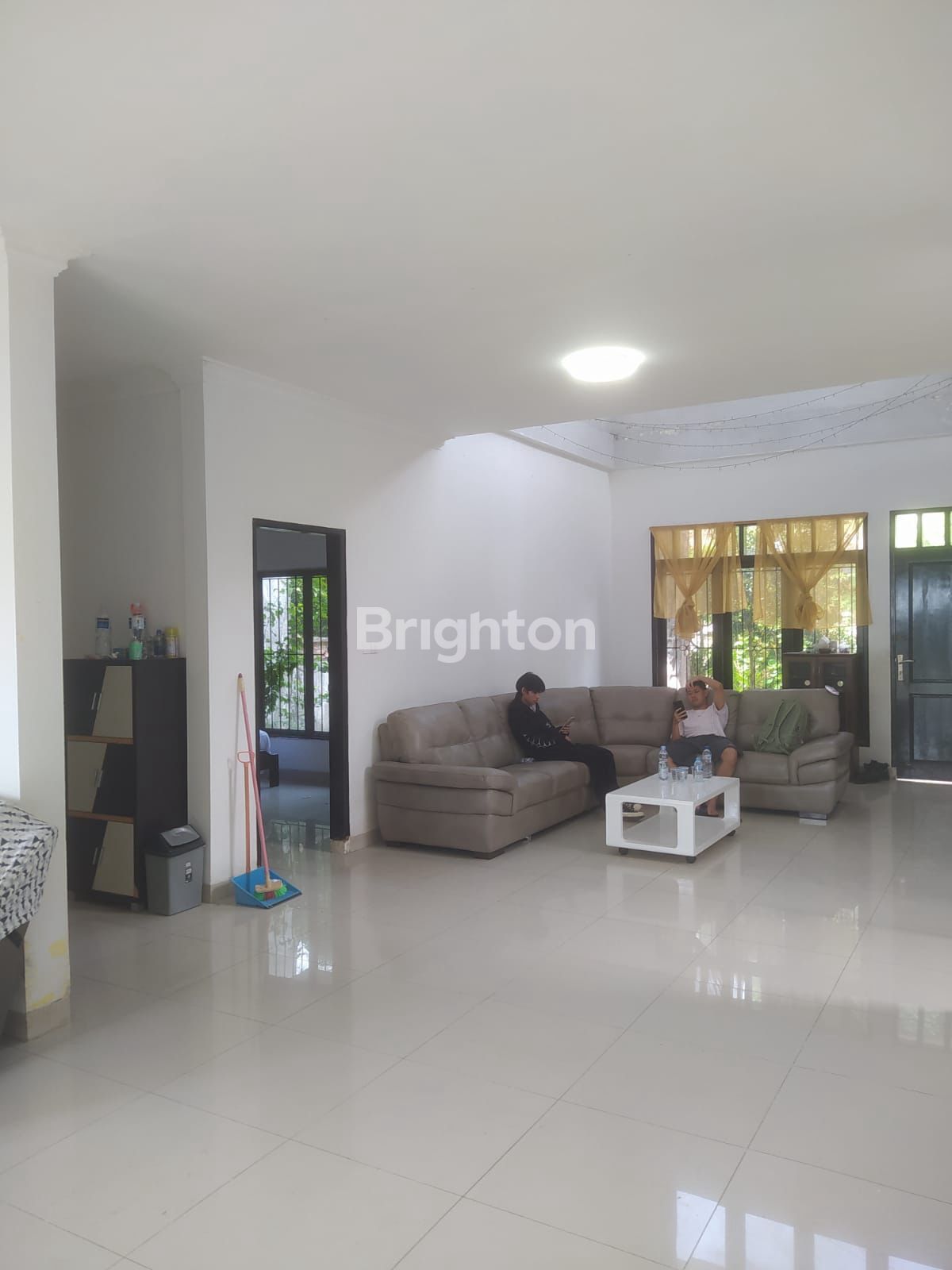 Furnished living room in the Sukajadi Batam rental