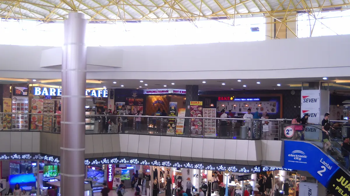 Nagoya Hill Mall